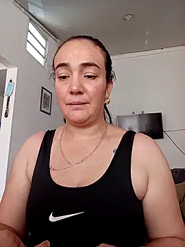 skayhot  online show from March 1, 2025, 3:16 pm