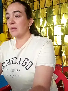 skayhot  online show from September 22, 2025, 2:41 pm