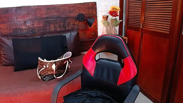 Celeste sanz online show from December 31, 2024, 5:29 pm