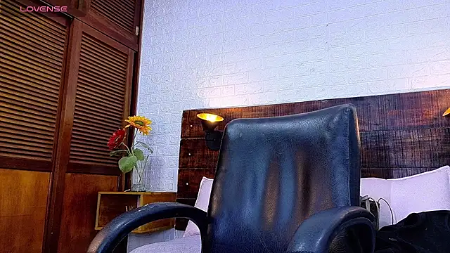 Celeste sanz online show from November 30, 2025, 11:58 am