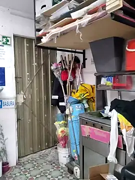 Edged Hot69 online show from February 26, 2025, 6:21 pm