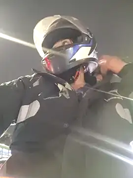 Edged Hot69 online show from March 12, 2025, 10:37 am