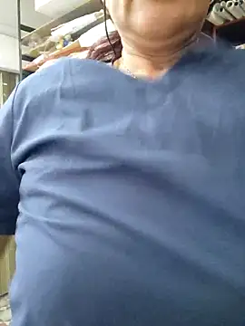 Edged Hot69 online show from March 12, 2025, 8:52 pm