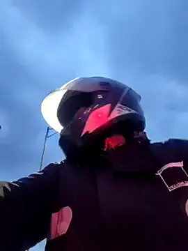 Edged Hot69 online show from March 21, 2025, 10:50 am