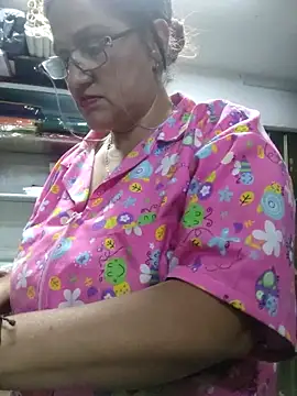 Edged Hot69 online show from October 24, 2025, 11:56 pm