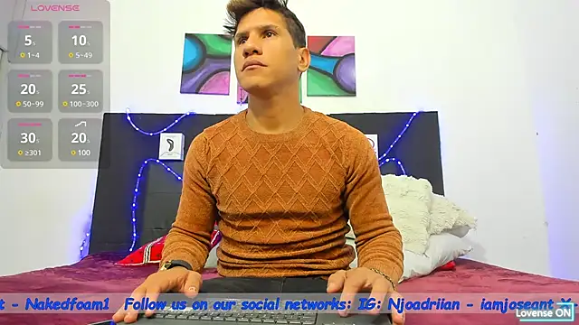 Snapshot of toyboys1 chatting on January 10, 2025, 3:50 am toyboys1 online show from January 10, 2025, 3:50 am