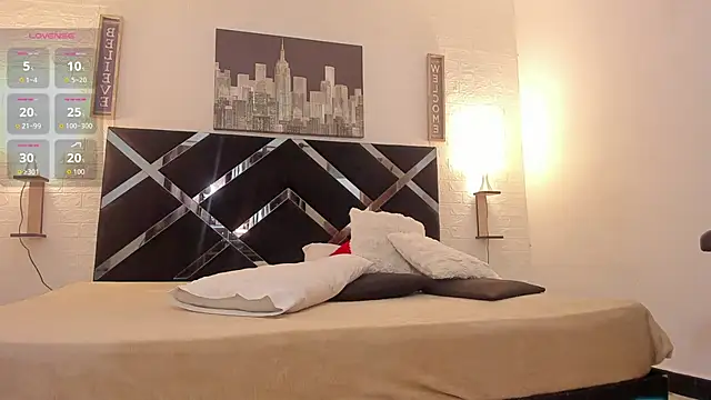 Snapshot of toyboys1 chatting on September 26, 2025, 3:43 am toyboys1 online show from September 26, 2025, 3:43 am