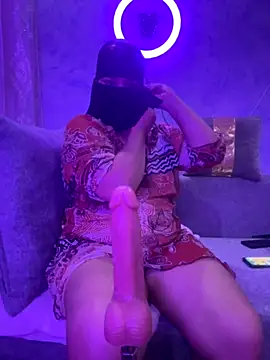 Cat Sharisa online show from September 10, 2025, 8:47 am