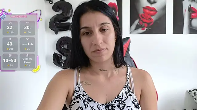 tammyandrade  online show from January 14, 2026, 9:20 pm