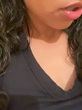 Snapshot of 3ashi9aa chatting on September 23, 2025, 7:39 pm 3ashi9aa online show from September 23, 2025, 7:39 pm