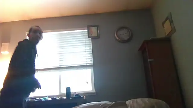 VanceFontaine online show from February 5, 2025, 9:50 pm