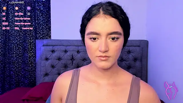 Snapshot of Adhara-zanne chatting on May 25, 2026, 4:02 pm Adhara-zanne online show from May 25, 2026, 4:02 pm