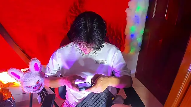 LilOwen  online show from February 7, 2026, 10:02 pm