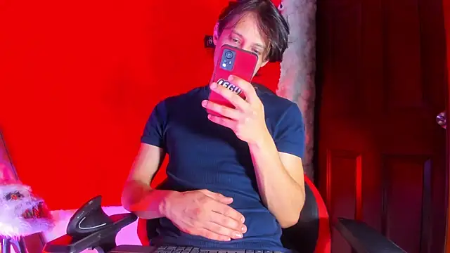 LilOwen  online show from March 13, 2026, 5:41 pm