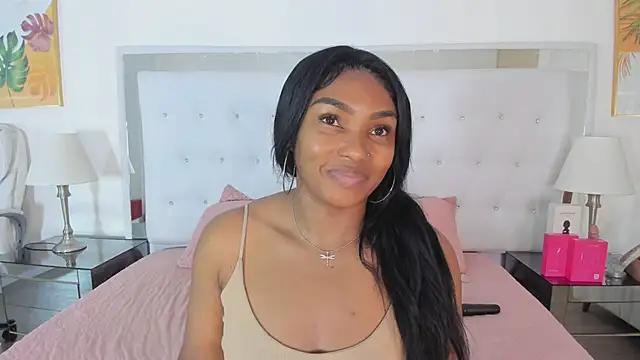 Isla Scott online show from April 23, 2026, 11:31 am