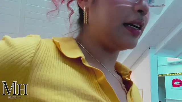 MizzHell online show from April 3, 2026, 3:48 am