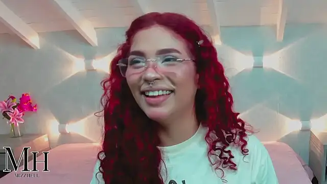 MizzHell online show from April 20, 2026, 3:53 am