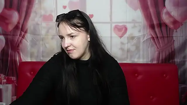 IsabelBlackberry online show from April 3, 2026, 5:27 am