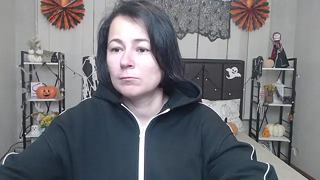 MarieSho online show from November 11, 2025, 7:08 am