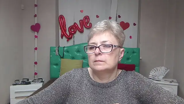 Snapshot of EmiliaGree chatting on March 20, 2026, 6:02 pm EmiliaGree online show from March 20, 2026, 6:02 pm