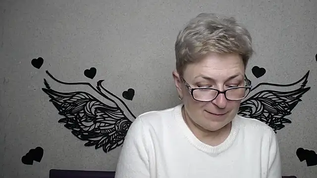 Snapshot of EmiliaGree chatting on March 21, 2026, 6:00 pm EmiliaGree online show from March 21, 2026, 6:00 pm