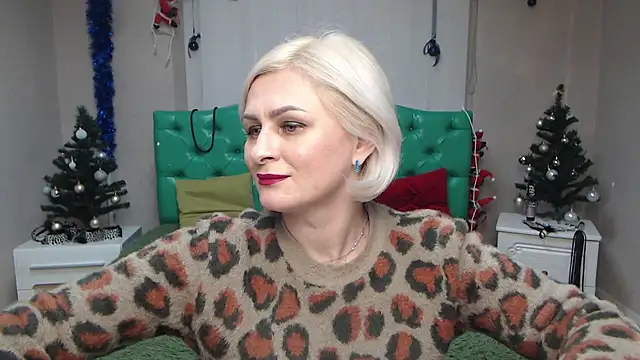 OliviaHorst online show from January 4, 2025, 9:32 am