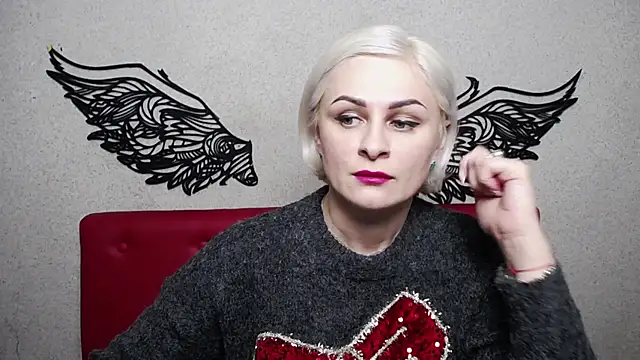 OliviaHorst online show from February 9, 2025, 9:58 am