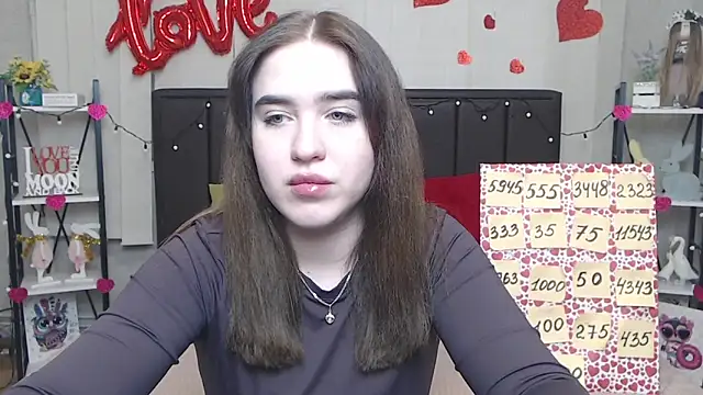 LauraHlot online show from March 12, 2025, 12:36 pm