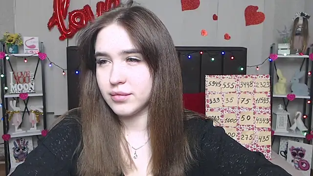 LauraHlot online show from March 19, 2025, 10:33 am