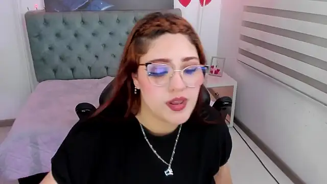 Camiila Osorio online show from March 2, 2025, 6:59 am