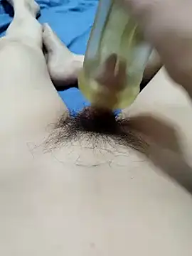 zwc147369 online show from February 26, 2025, 7:20 am