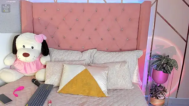 foxxxmegan online show from February 20, 2025, 2:02 pm