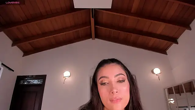 ValeriaVelvet online show from February 4, 2025, 2:53 pm