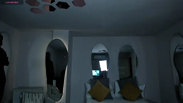 Snapshot of ValeriaVelvet chatting on February 3, 2026, 12:10 pm ValeriaVelvet online show from February 3, 2026, 12:10 pm