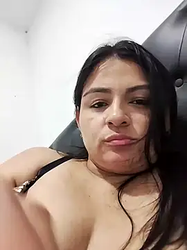 Linda Lars online show from January 5, 2025, 9:36 pm