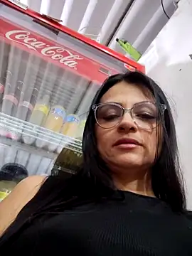 Linda Lars online show from March 29, 2026, 2:22 am