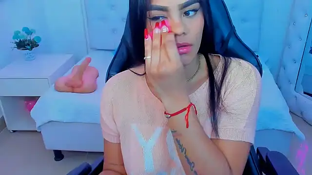 silvana  miller online show from March 20, 2025, 10:40 pm