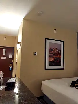 Snapshot of coolbrease10 chatting on December 23, 2024, 6:00 am coolbrease10 online show from December 23, 2024, 6:00 am