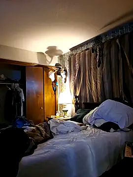 Snapshot of coolbrease10 chatting on January 6, 2025, 8:39 pm coolbrease10 online show from January 6, 2025, 8:39 pm