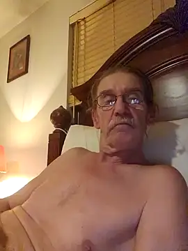 Snapshot of coolbrease10 chatting on January 23, 2025, 6:17 am coolbrease10 online show from January 23, 2025, 6:17 am