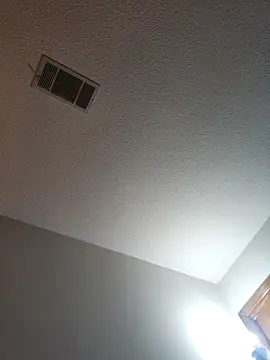 Snapshot of coolbrease10 chatting on November 16, 2025, 6:52 am coolbrease10 online show from November 16, 2025, 6:52 am