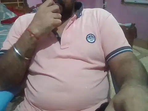 boyplay1000 online show from November 5, 2025, 2:28 pm