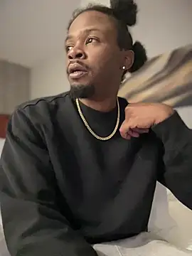 MobyDxck online show from January 3, 2025, 5:39 am