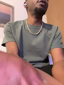 MobyDxck online show from January 10, 2025, 7:57 am