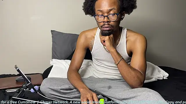 MobyDxck online show from March 11, 2026, 8:20 am