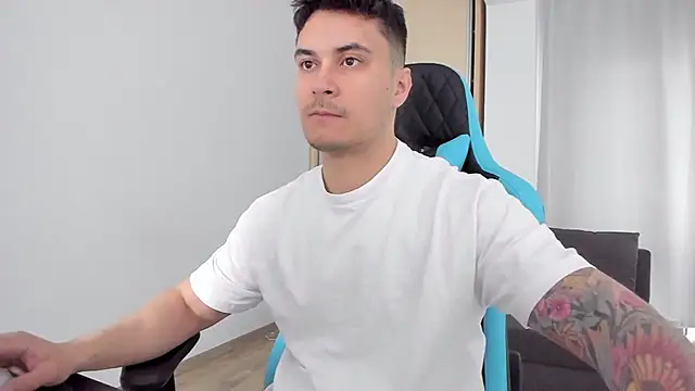 MatMalonne online show from March 11, 2025, 8:20 am