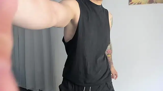 MatMalonne online show from April 21, 2026, 4:30 am