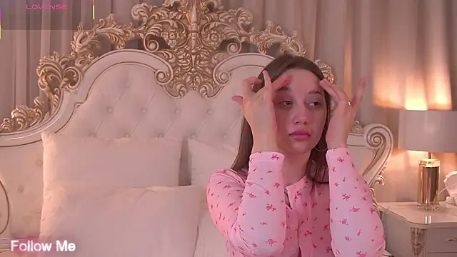 MaryReel online show from September 11, 2025, 6:19 pm