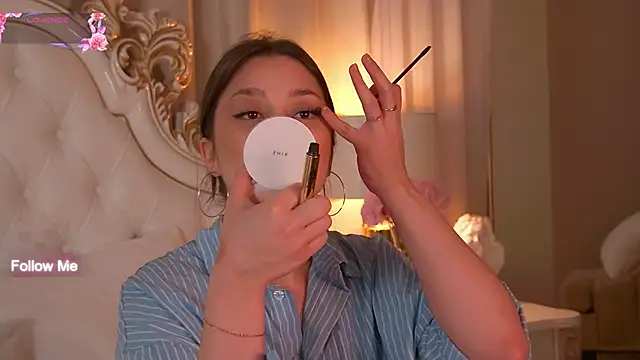 MaryReel online show from November 16, 2025, 9:48 am