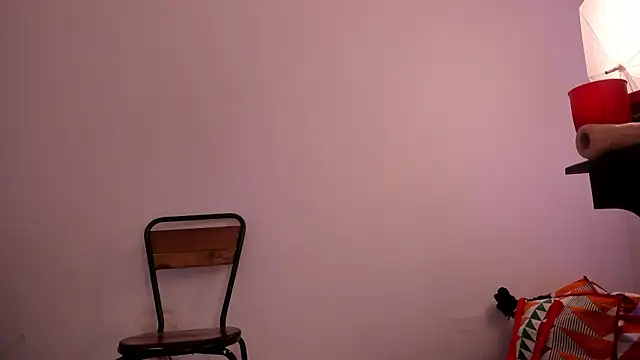 cloehonney online show from March 10, 2026, 8:14 pm